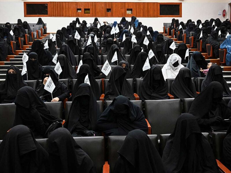 IIA Izinkan Perempuan Kuliah di Institut Kesehatan