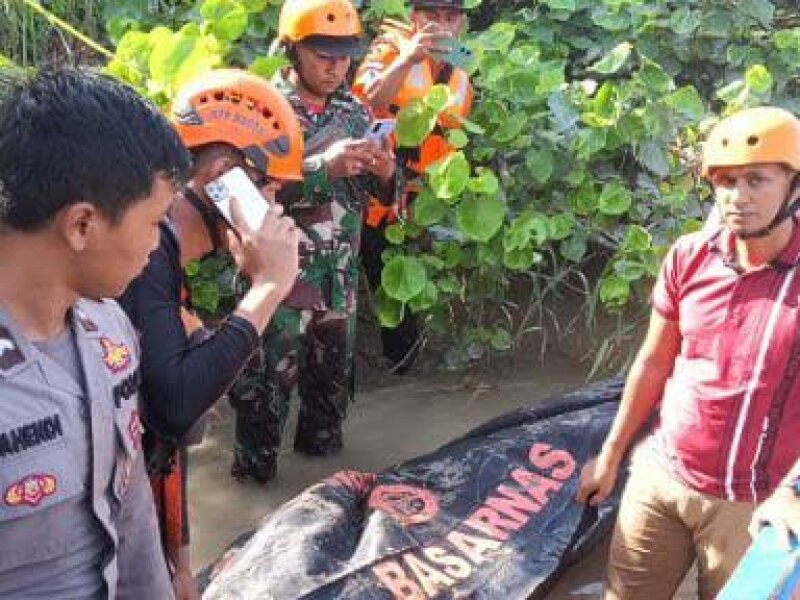 Tim SAR Temukan Jenazah Santri yang Hilang di Sungai Parsariran Tapsel
