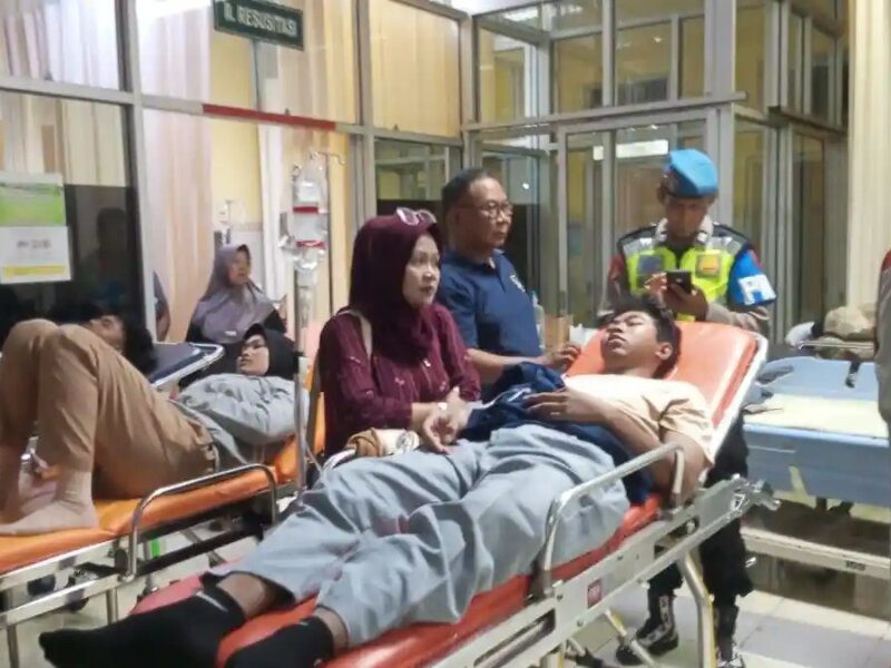 YLKI Desak Korban Keracunan MBG Ajukan Class Action, Jalur Damai Dinilai Tak Beri Efek Jera