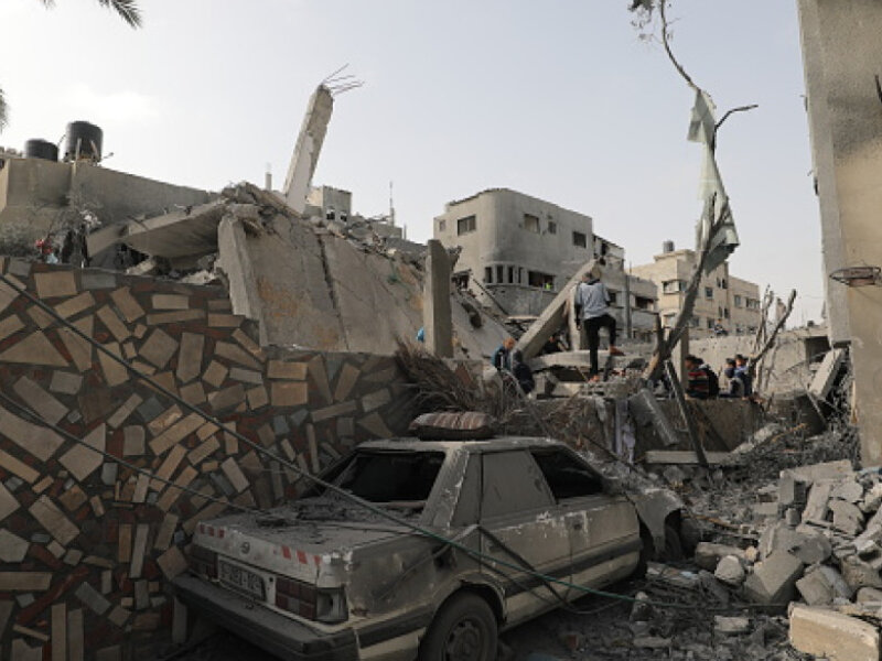 Tentara ‘Israel’ Hancurkan Distrik-distrik di Gaza untuk Buka Zona Pembantaian