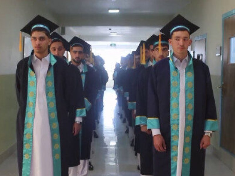 Lebih dari 220 Lulusan Sekolah Afghan-Turki Diterima di Universitas Turki