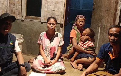 Ekonomi Sulit, Rakyat Rela Memakan Sisa Makanan di TPA
