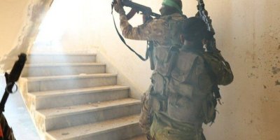 Hamas Tegaskan Tidak Akan Serahkan Senjata: “Itu Hak Rakyat Palestina untuk Bertahan”