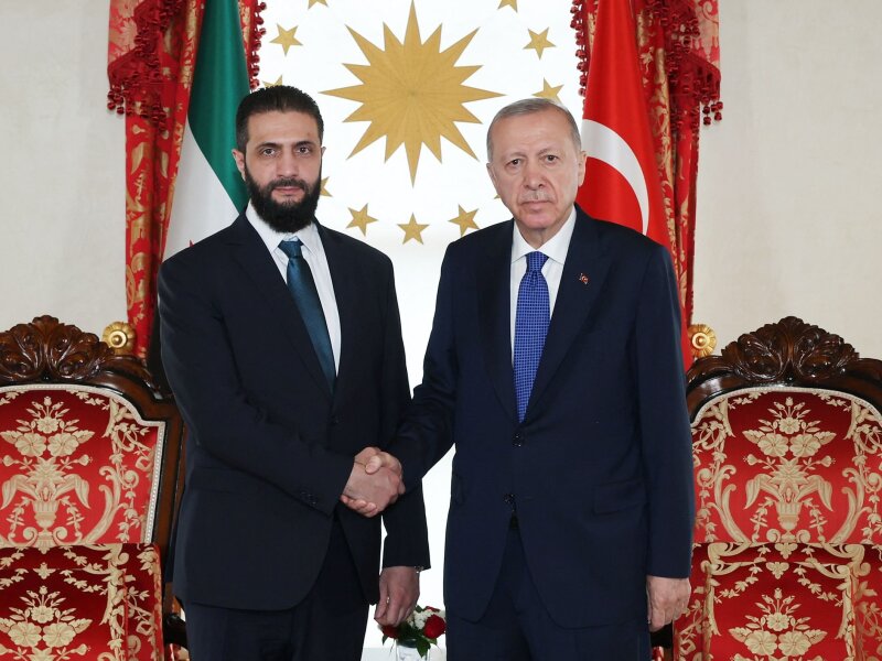 Presiden Suriah Asy Syaraa Temui Erdogan di Istanbul