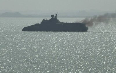 Iran Klaim Serang Kapal Perusak AS di Samudra Hindia dengan Rudal