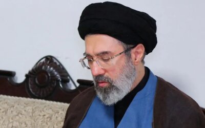 Pemimpin Tertinggi Iran Mojtaba Khamenei Dilaporkan Kritis dan Tak Sadarkan Diri
