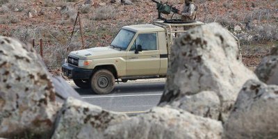 Tentara Yordania Mencegat Balon Berisi Narkoba di Perbatasan Timur