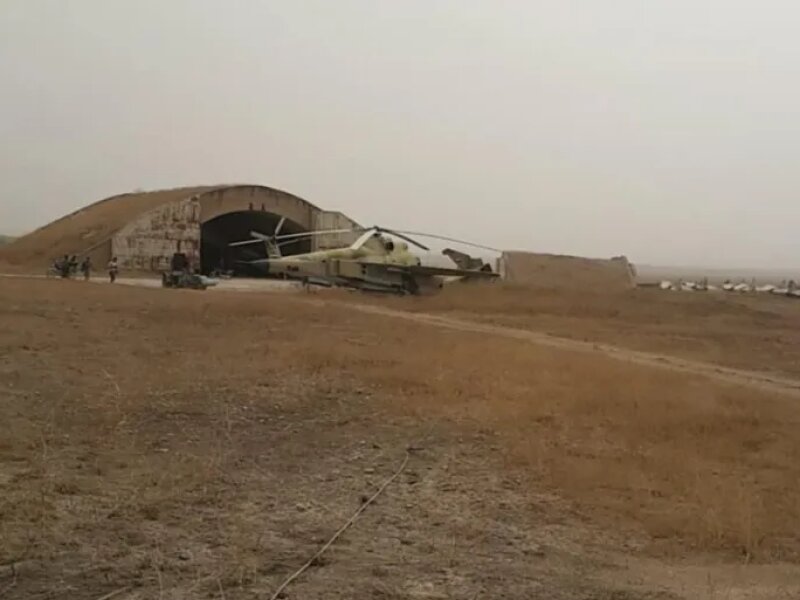 4 Serangan Udara Hantam Bandara Militer Abu al-Duhur di Idlib, Diduga Pesawat "Israel"