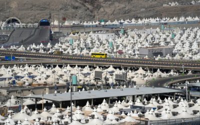 Hari Tarwiyah Dimulai, Jamaah Haji Padati Mina Menuju Puncak Haji di Arafah