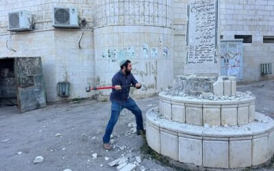 Siapa Zvi Sukkot dan Mengapa Ia Merusak Monumen Desa Madama di Nablus?