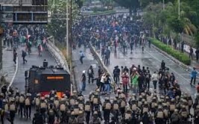 Adab Islami: Suarakan Aspirasi Tanpa Anarki