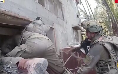 Aksi Brutal Tentara 'Israel' di Shuja'iyya Terekam Kamera Prajuritnya Sendiri