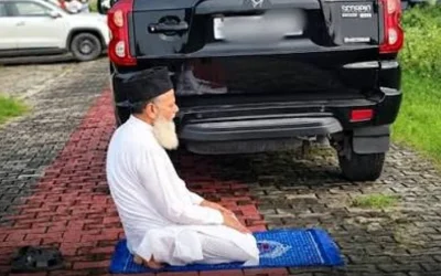 Shalat di Balik Mobil, Tokoh Muslim Uttar Pradesh Dipidana