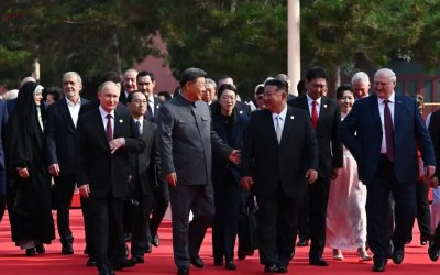 Financial Times: Apakah Dunia Menuju Sistem Global Baru di Bawah Kepemimpinan China?