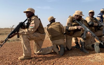 Empat Belas Tentara Burkina Faso Tewas dalam Serangan Jihadis