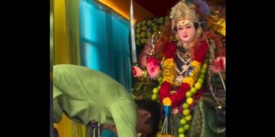 Pemuda Muslim Dipaksa Menyembah Dewa oleh Hindu Radikal di India