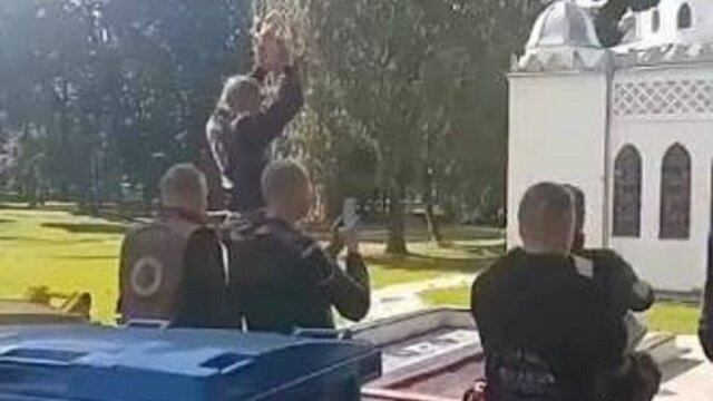 Shalat Jum'at Diganggu Geng Motor Salibis Radikal di Lithuania, Kepala Babi Dipamerkan