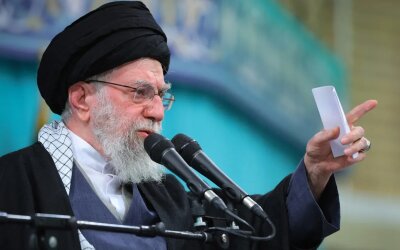 Khamenei Ancam AS, Serangan ke Iran Akan Memicu Perang Skala Regional