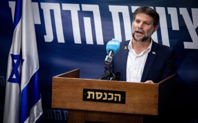 Tuai Kontroversi, Menteri ‘Israel’ Minta Kurangi Setengah Populasi Gaza
