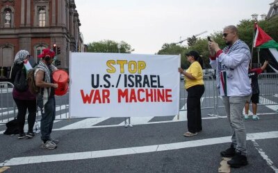 Massa Pro-Palestina Kepung Gedung Putih Saat Netanyahu Berkunjung