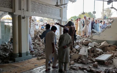 Bom Bunuh Diri Guncang Masjid Polisi Pakistan, 27 Orang Tewas