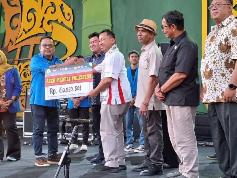 Aceh Peduli Palestina Serahkan Donasi Rp60 Juta ke MER-C Indonesia