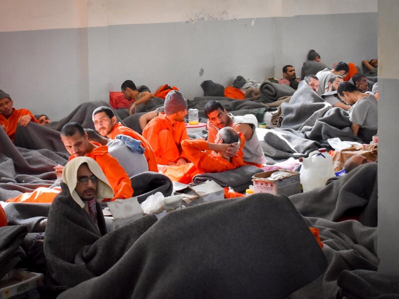 Irak Akan Adili Ribuan Anggota ISIS yang Dipindahkan dari Suriah