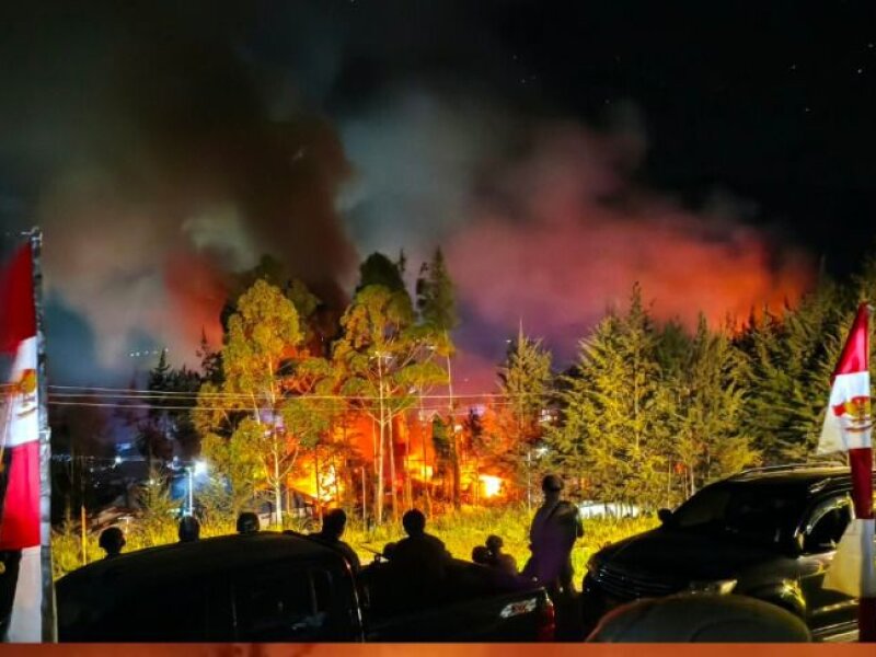 Belasan Kantor Pemerintahan di Puncak Papua Tengah Dibakar Massa Usai Penyaluran Dana Desa
