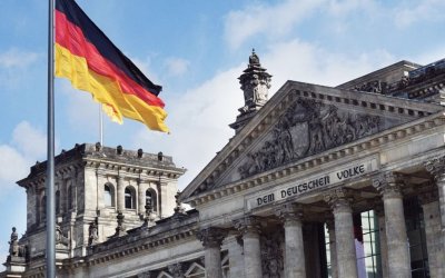 Pemerintah Jerman Lanjutkan Ekspor Peralatan Militer dan Senjata ke “Israel”