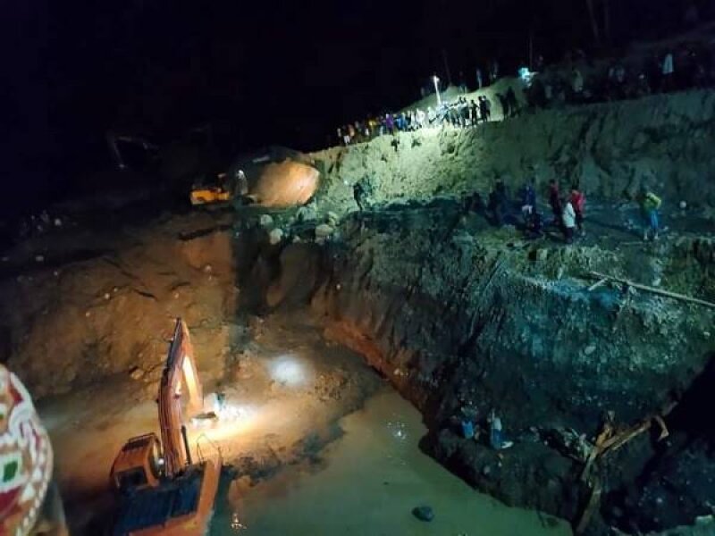 Tambang Ilegal WNA China Keruk Emas RI, Bumi Bolong 1.600-an Meter