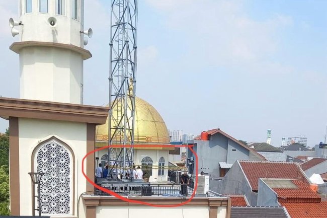 Tower di Jakut dibangun di atas masjid, warga protes ke DPRD DKI Jakarta