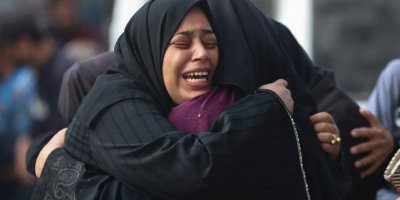 Meski Dibombardir ‘Israel’, Ibu Palestina: Saya Tidak Akan Meninggalkan Tumah. Saya Ingin Mati di Sini