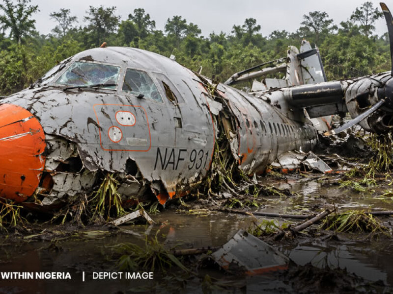 Nigeria Berduka, Pesawat Militer Jatuh ke Rawa Tewaskan 25 Orang