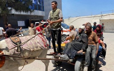 Serangan ‘Israel’ di Gaza Makin Brutal: Ratusan Tewas, Ribuan Terjebak di Bawah Reruntuhan