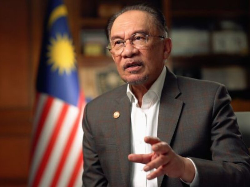 Drone Dicegat Dekat Mekkah, Anwar Ibrahim: Ancaman terhadap Kota Suci Tak Bisa Diterima