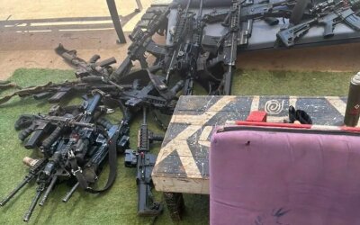 Konflik Internal Memanas, Ratusan Prajurit 'Israel' Tinggalkan Pangkalan dan Senjata di Sde Teiman